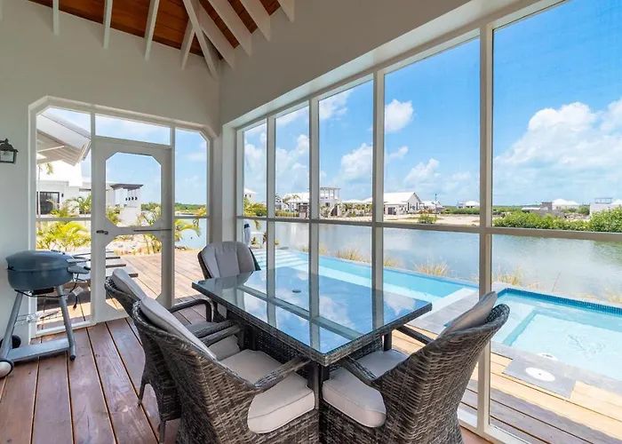 Villa Sunset Summit Retreat And Mistico Club And Boat Shuttle *